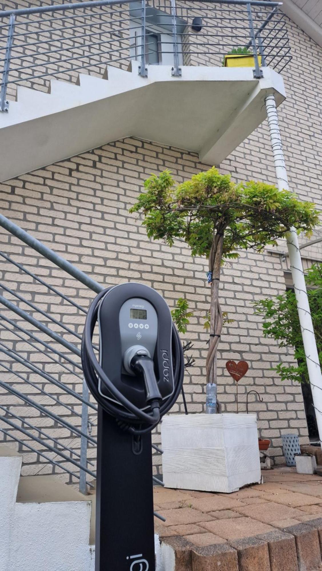 Dachgeschoss Feriewohnung Fuer Zwei Cologne